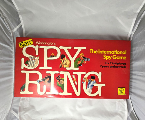 Vintage waddingtons spy - vintage, ring