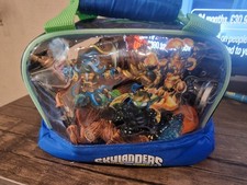Skylanders Bag With 10 Figures