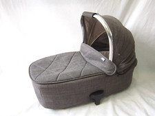 Mamas & Papas Carrycot Flip XT3 / Ocarro Brown