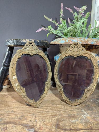 Antique oval gilt - antique,