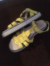 Ladies New Yellow Fisherman