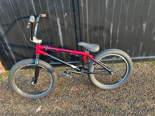 Kink curb 2022 - curb,