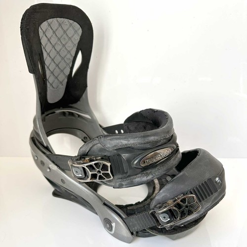 Burton snowboard bindings - snowboard,