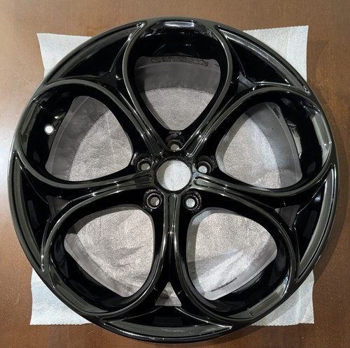 Alfa romeo giulia alloy - romeo,