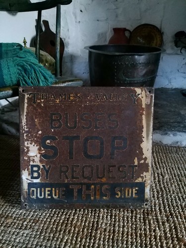 Fab vintage thames - a,