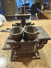 Queen Mini Cast Iron Stove