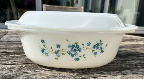 Vintage arcopal veronica milk - vintage,
