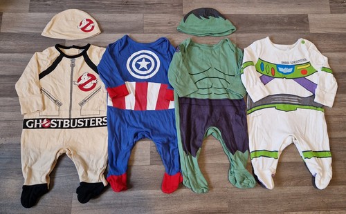 Character outfits age 0 - 4, x