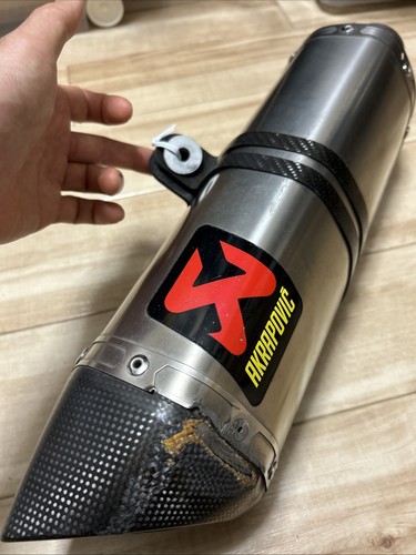 Akrapovic evolution line - evolution, slip