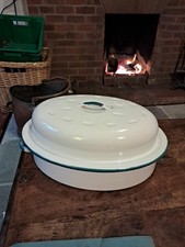 Vintage  Lidded Enamel Roasting Tin Backing Oven Dish Pan White and Green 32cm