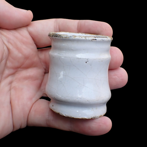 Small and rare delft - and, white