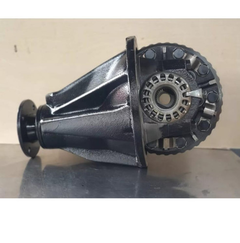 Toyota hilux rear differential - toyota,