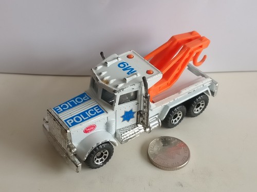 Matchbox die cast peterbilt - cast,