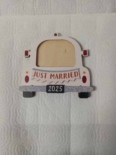 Just married ornament - just,