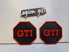 1 pair of Cup Holder console