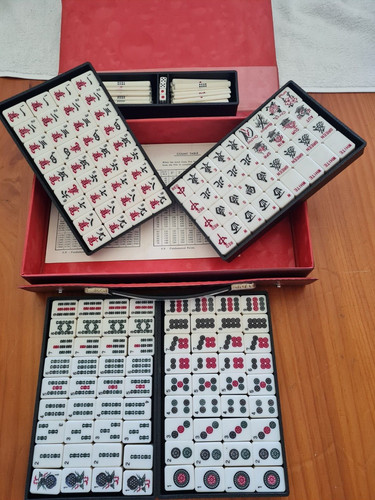 Vintage unused mah jong set - unused,