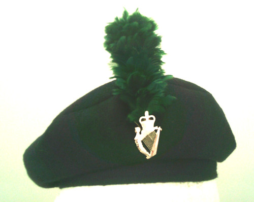Royal irish regiment caubeen - regiment,