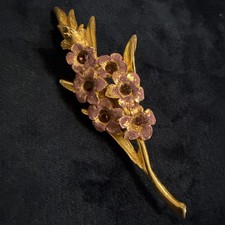 Vintage gold tone floral