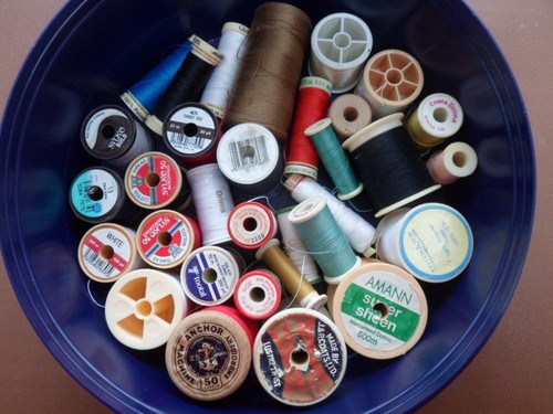 Various cotton reels sylko - 32,