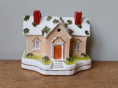 Antique victorian - antique,