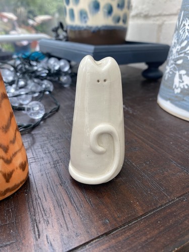 White cat light - light, pull