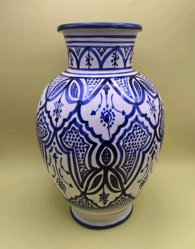 Vtg large hand painted - large, moorish