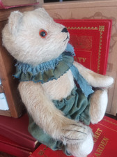 One kind artist bear - kind,