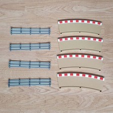 Scalextric 1:32 Borders &