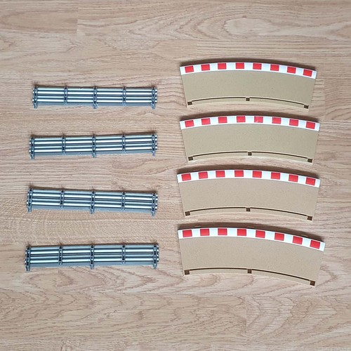 Scalextric borders - 1:32,