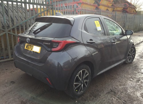 Toyota yaris hybrid mk4 - mk4,