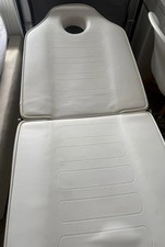 Professional Salon Treatment Bed – Adjustable & Comfortable