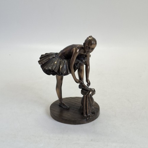 Bronze effect ballerina - effect,