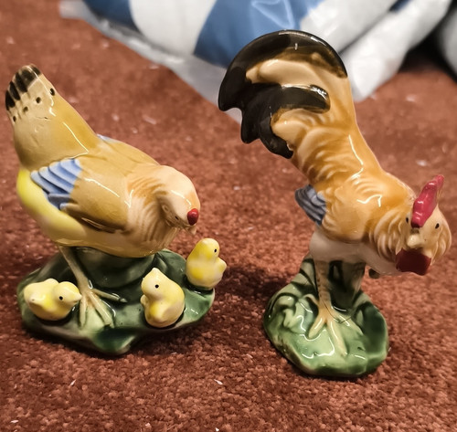 Ceramic chicken figurines pair - chicken,