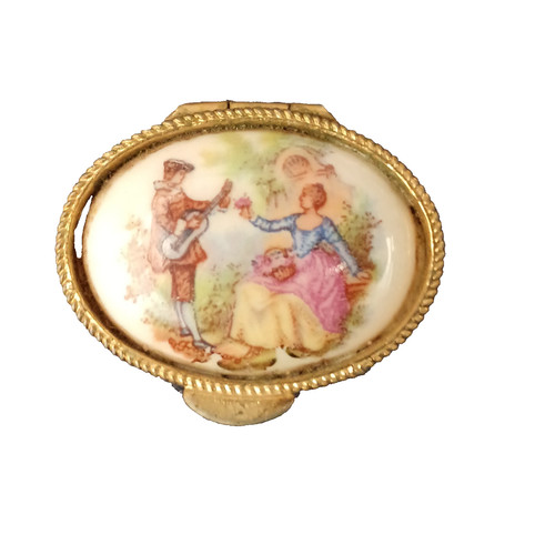 Vintage porcelain pill box - porcelain,