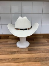 * Gladwin Bond 100% Wool