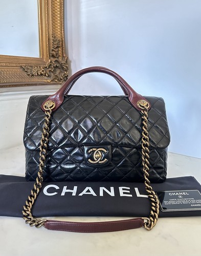 Chanel black flap bag - flap, top