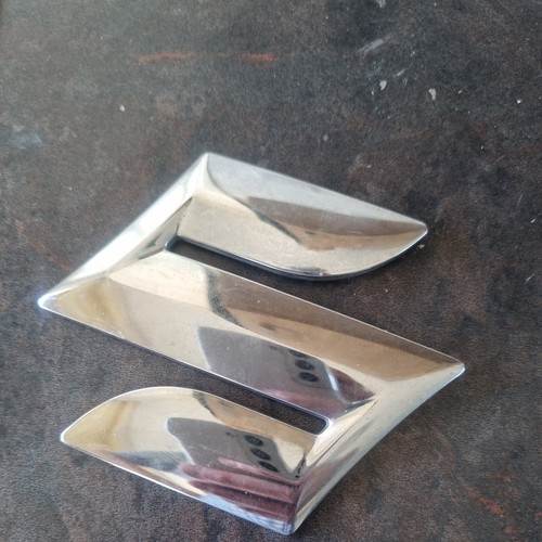 Suzuki car badge emblem - suzuki,