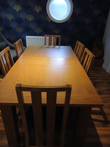 Oak dining table and chairs - table, 6