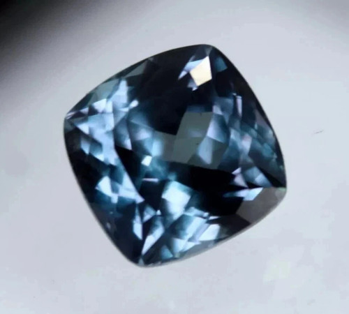 Natural alexandrite - natural,
