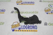 6Q1721503M 737245 pedal