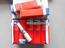 12 X UNIPART SPARK PLUGS GSP