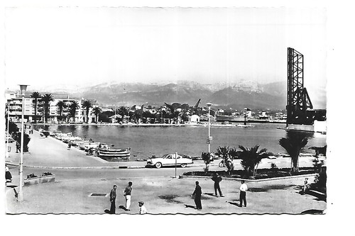 Seyne les quais postcard - les,
