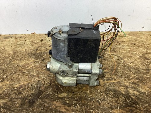 Audi 1994 abs pump - s2,