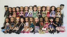 Bratz  Dolls Bundle.