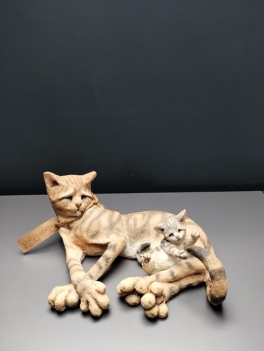 Silver gold collectable - gold,
