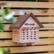 Woodside Wooden Garden Bee