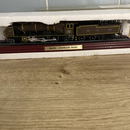 Atlas editions model pacific - editions,