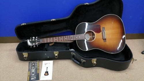 Gibson acoustic guitar 01 - gibson,