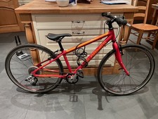 Islabikes Bicycle Beinn 26 Red 26” Frame VG Condition