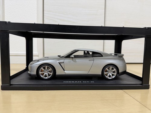 Autoart millennium nissan - autoart, 1/18